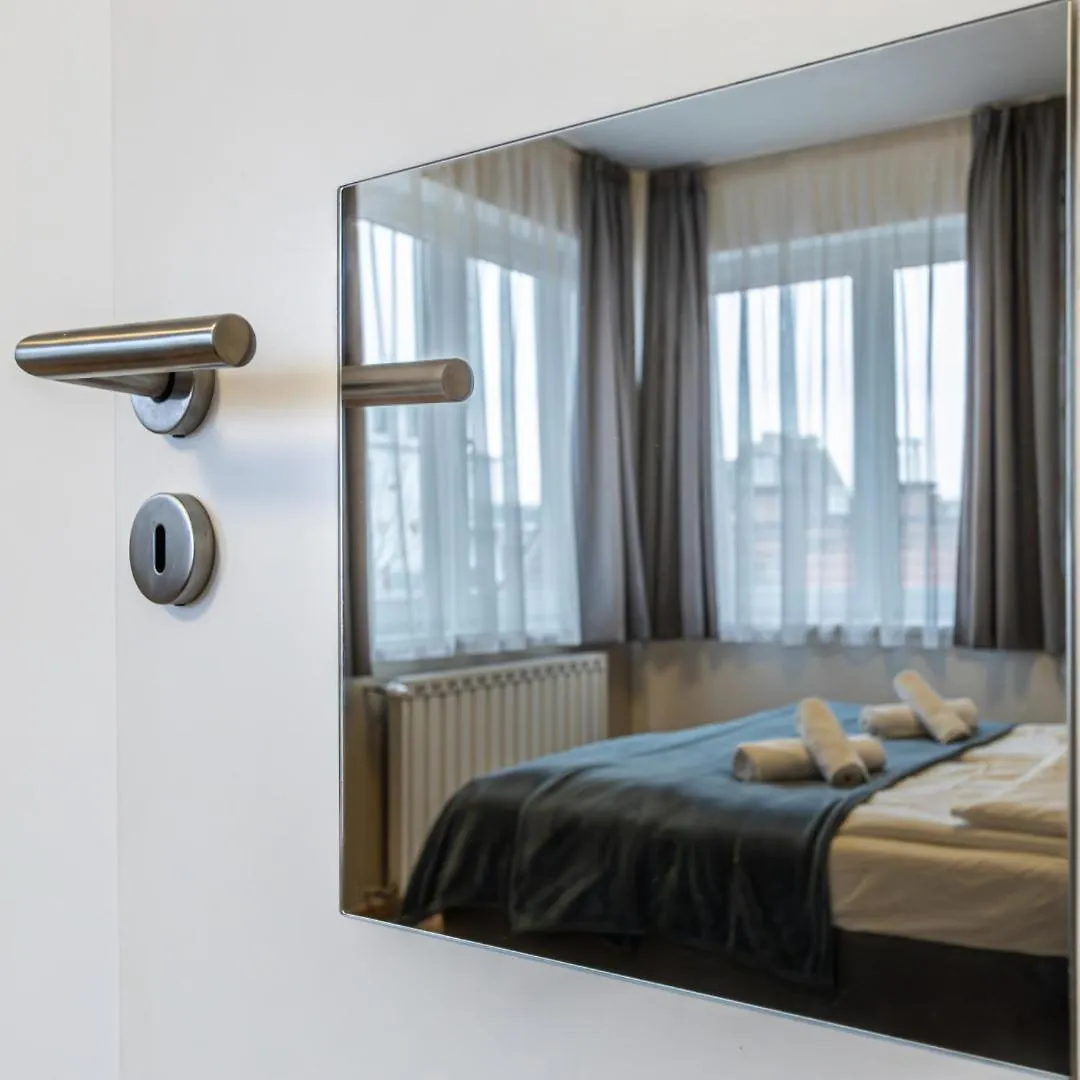 Corvin-Luxe, 3 Bedroom Apartment In City Center Budapest